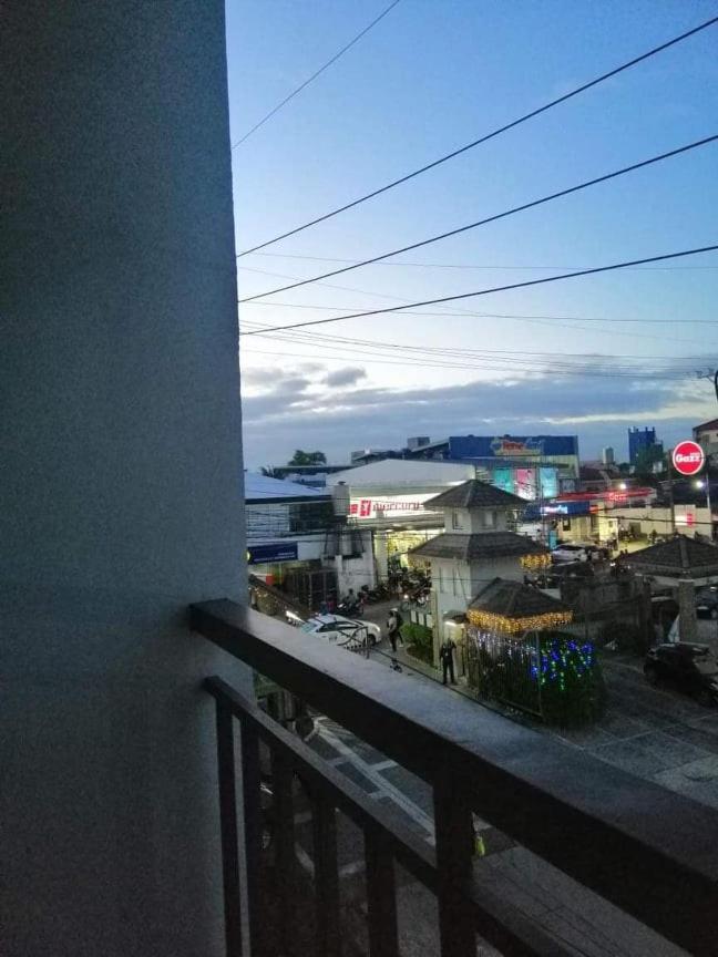 Kassel Residences Staycation Near Naia - Moonwalk Paranaque Paranaque City Екстериор снимка