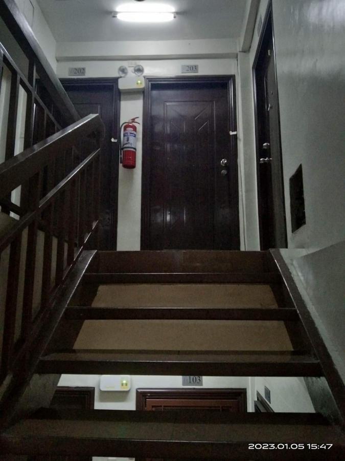 Kassel Residences Staycation Near Naia - Moonwalk Paranaque Paranaque City Екстериор снимка