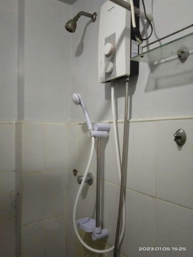 Kassel Residences Staycation Near Naia - Moonwalk Paranaque Paranaque City Екстериор снимка