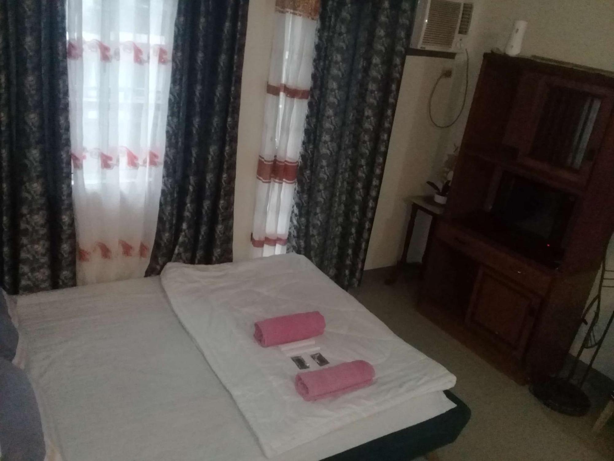 Kassel Residences Staycation Near Naia - Moonwalk Paranaque Paranaque City Екстериор снимка